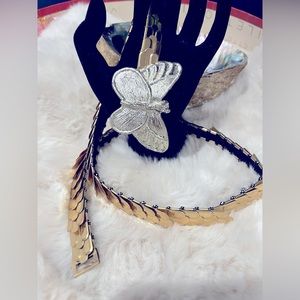 Gold Scalloped Vintage Belt